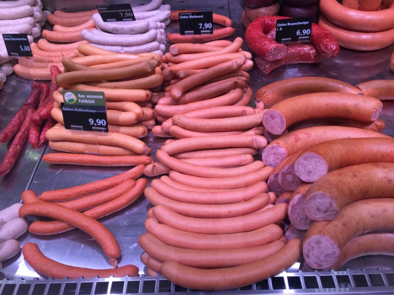 ecommerce-ST ANTONIN-min_sausages_meat_butchery-1069321